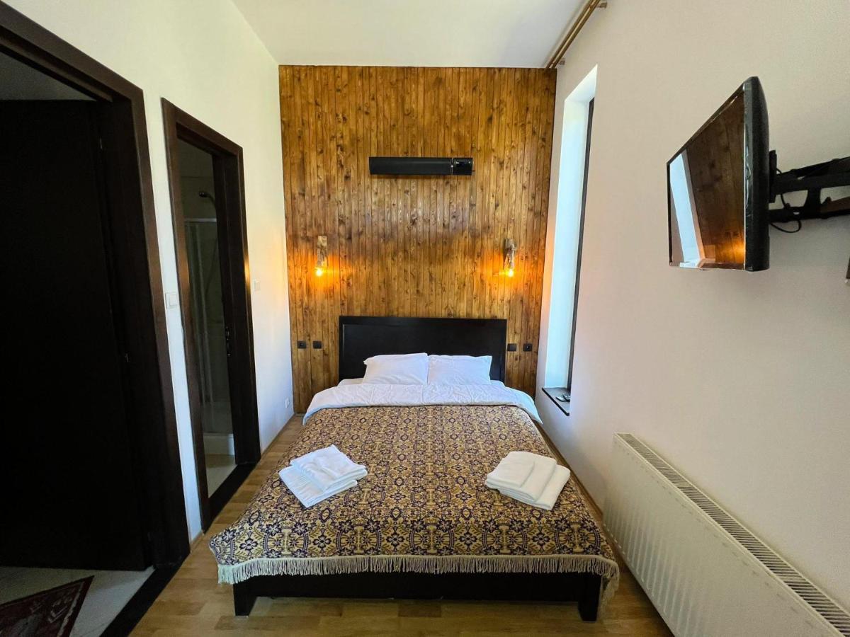 Villa & Spa 4Temporadas - Plaiul Foii Zărneşti Esterno foto